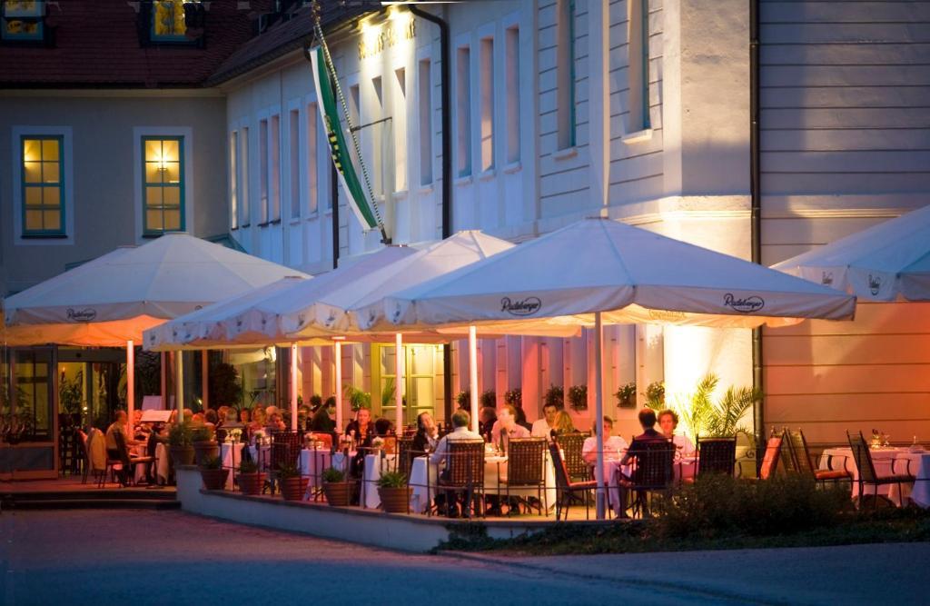 Schloss Hotel Dresden Pillnitz Eksteriør bilde